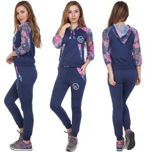 Women jogging sets